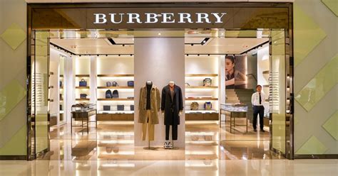 burberry kicks off global media review|OMD wins Burberry’s global media account .